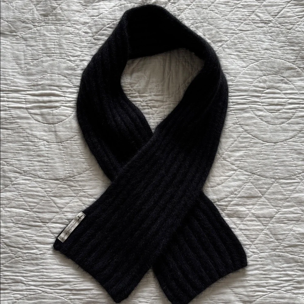 Untouched World Ribbed Scarf - Picture 8 of 8